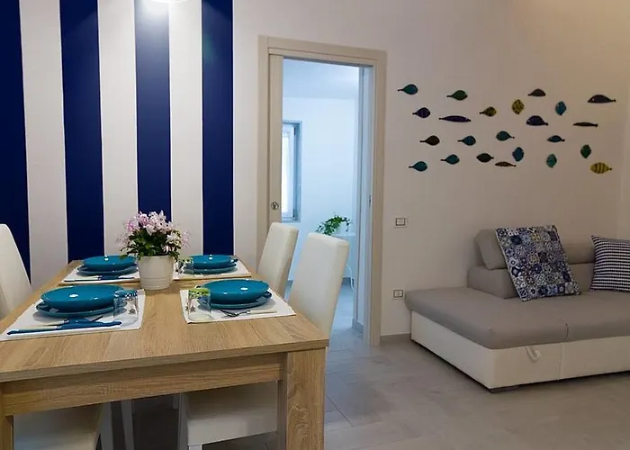 Kallion House *